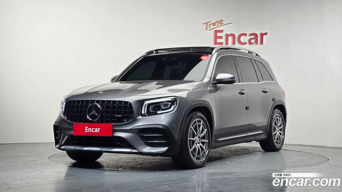 Mercedes-Benz GLB-Class — фото 1