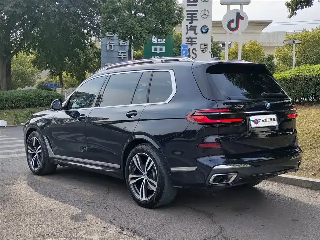 BMW X7 2023 из CN, фото 9