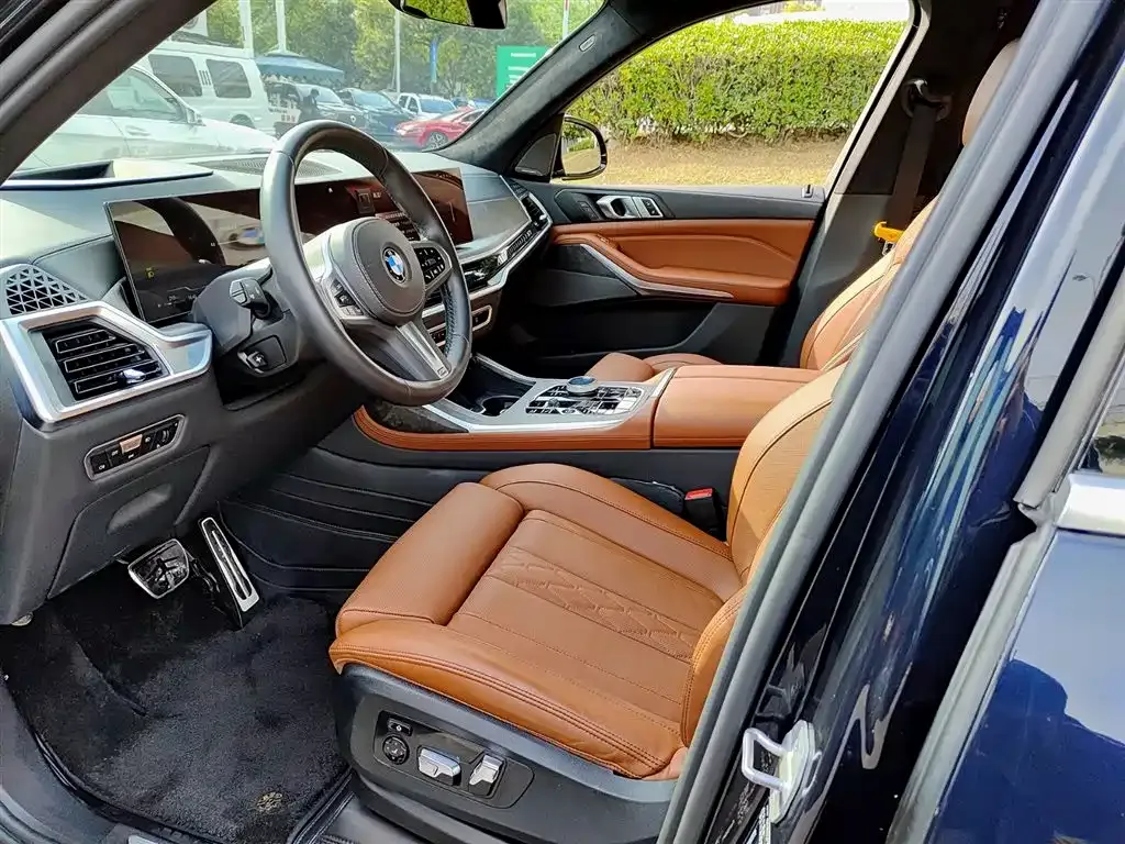 BMW X7 2023 из CN, фото 5