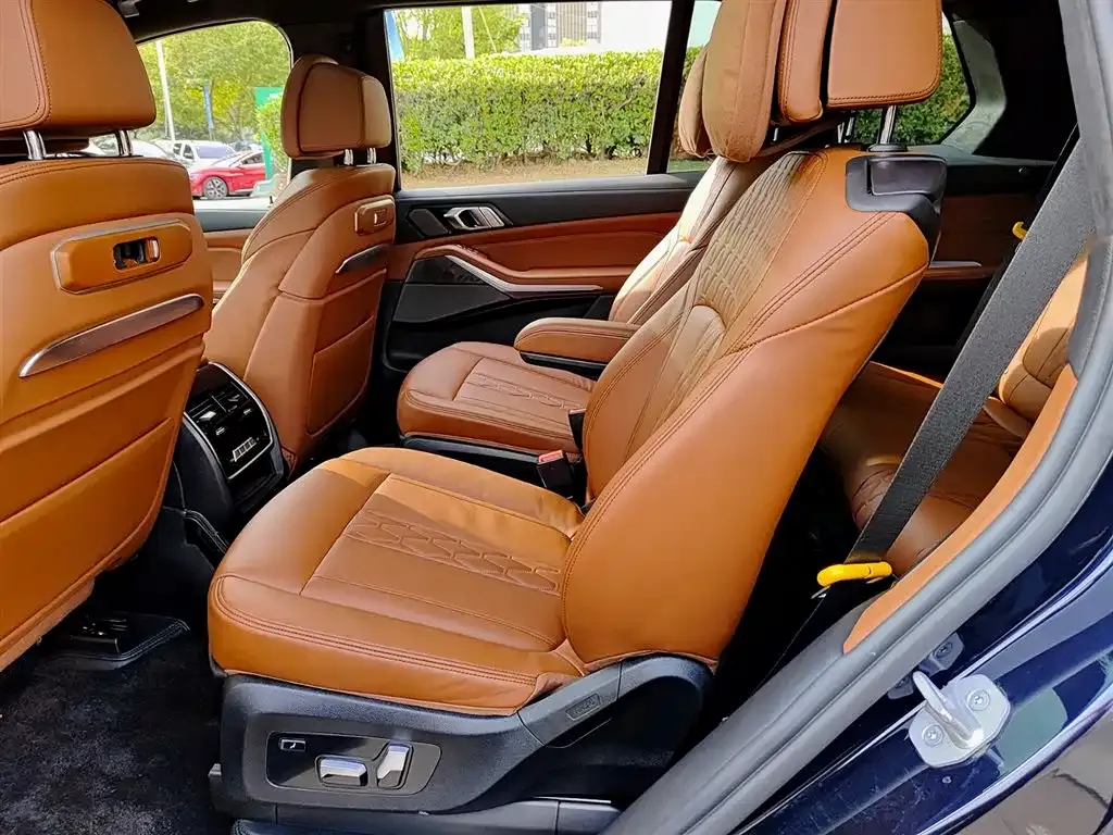 BMW X7 2023 из CN, фото 6