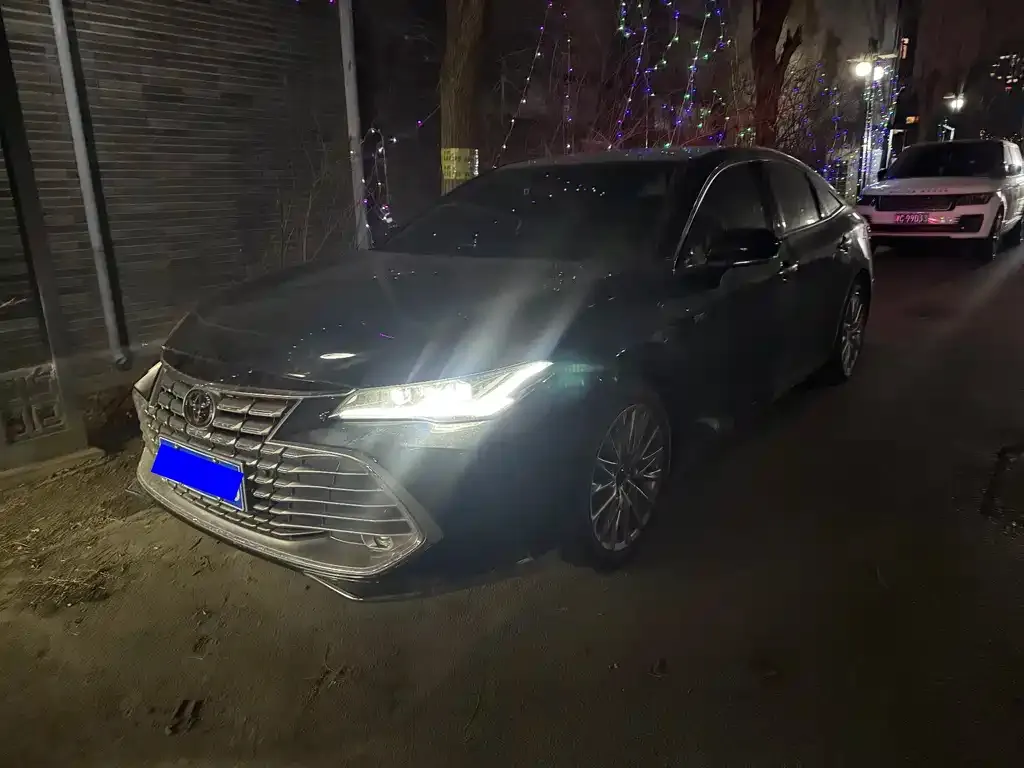 Toyota Avalon 2024 из CN, фото 1