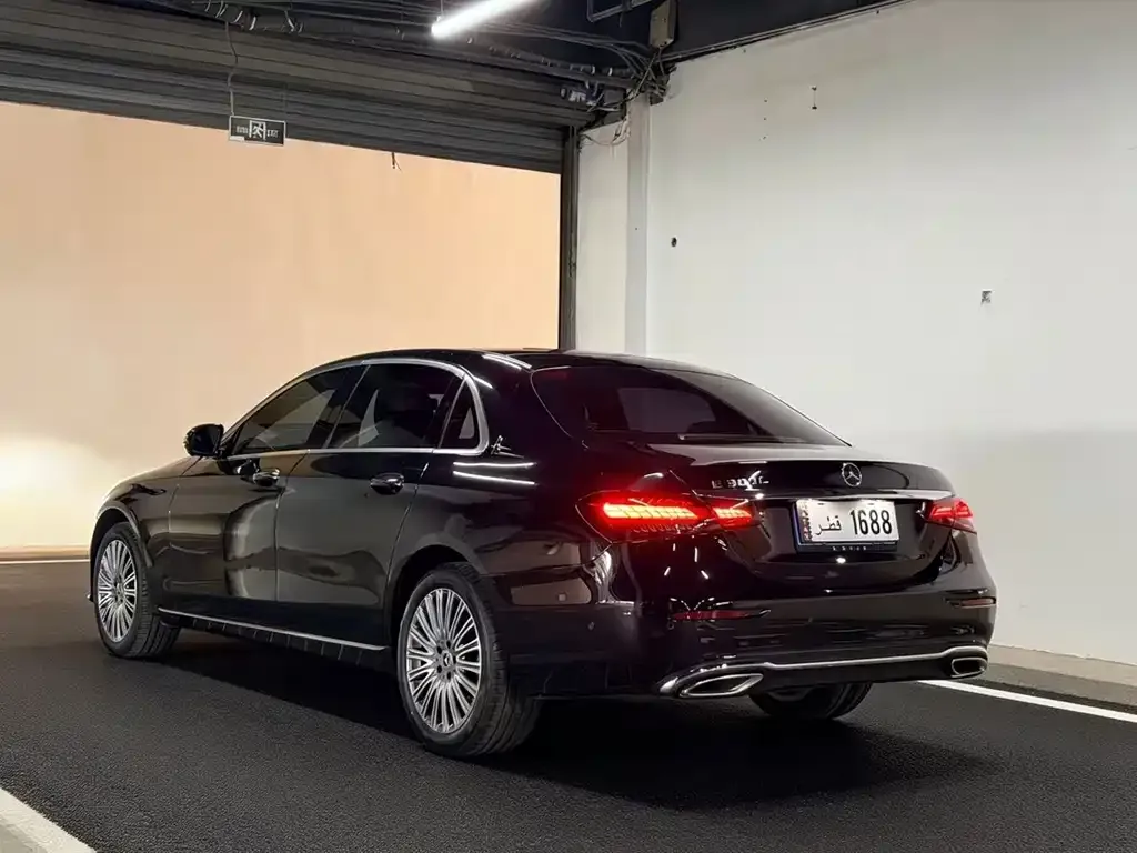Mercedes-Benz E-Class 2022 из CN, фото 5
