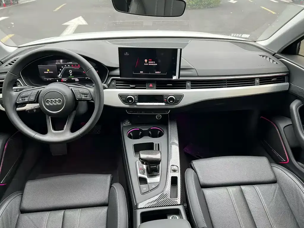 Audi A4L 2022 из CN, фото 3