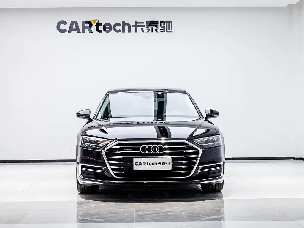 Audi A8 2022 из CN, фото 6