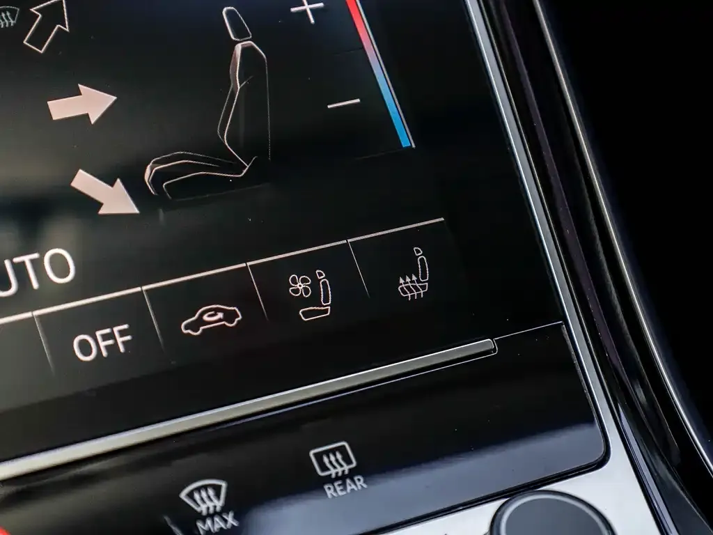 Audi A8 2022 из CN, фото 5