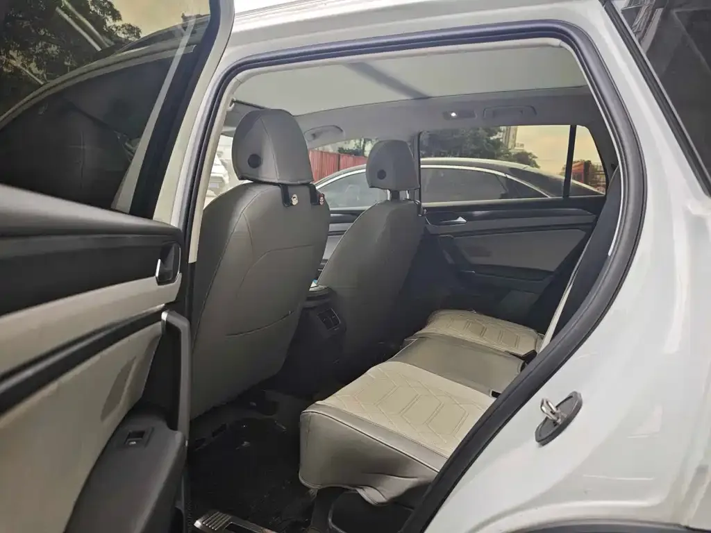 Volkswagen Tayron 2025 из CN, фото 4