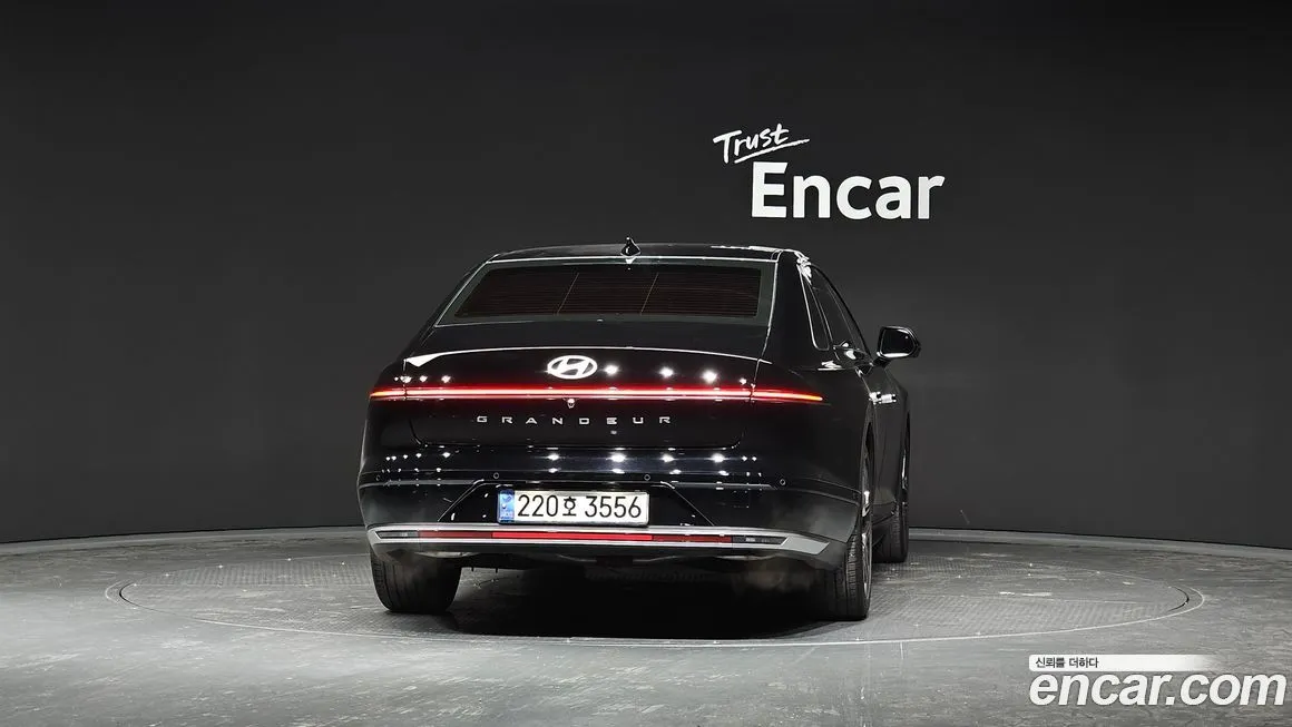 Hyundai Grandeur 2023 из KR, фото 6