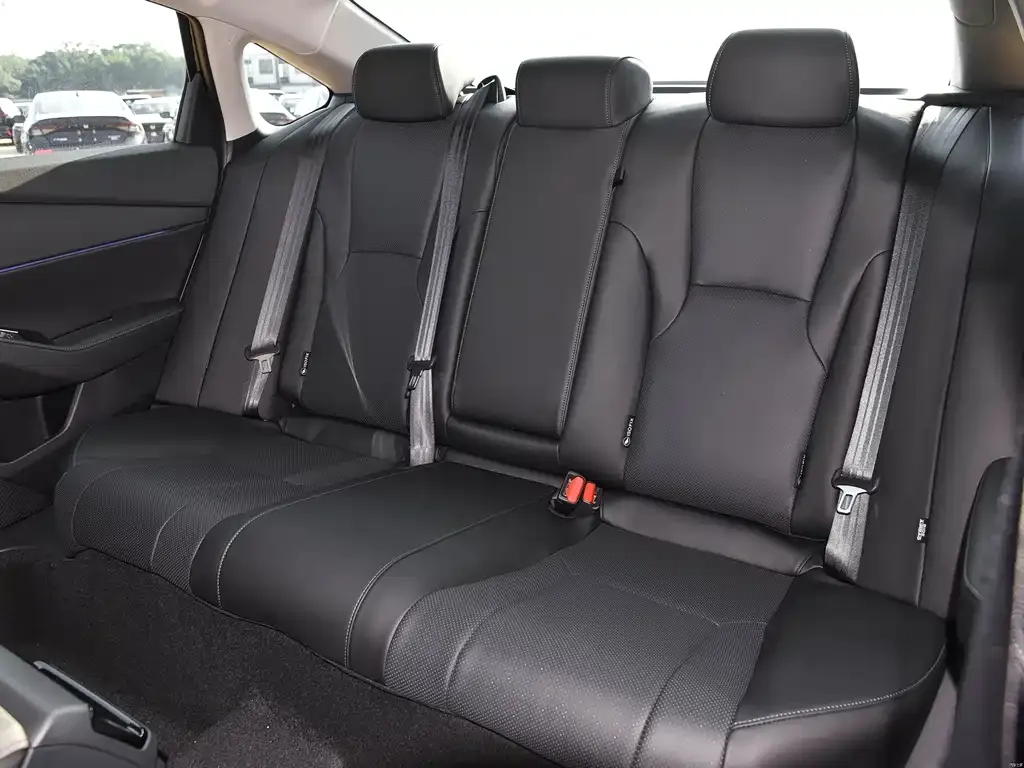 Honda Accord 2025 из CN, фото 5