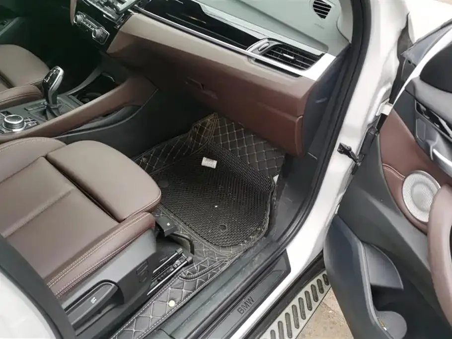 BMW X1 2021 из CN, фото 5