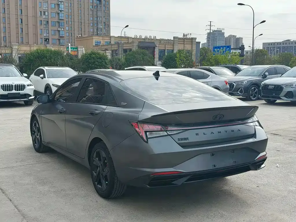 Hyundai Elantra 2022 из CN, фото 3