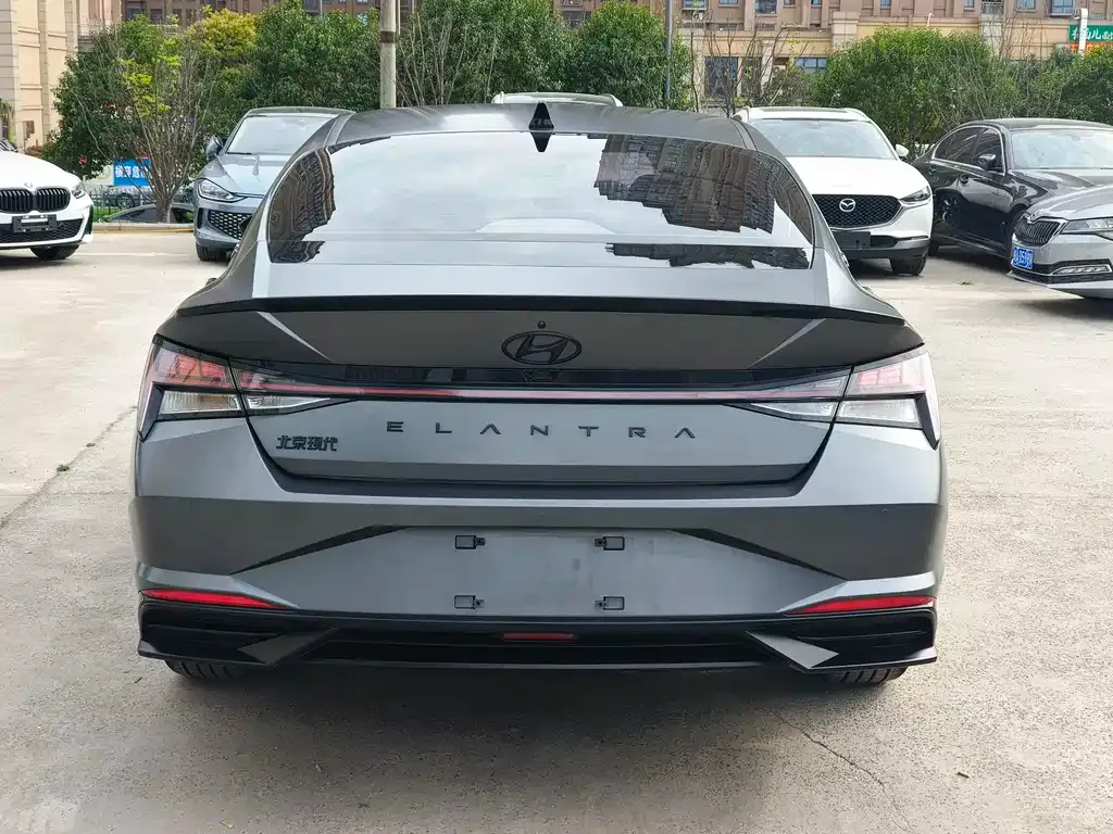 Hyundai Elantra 2022 из CN, фото 8