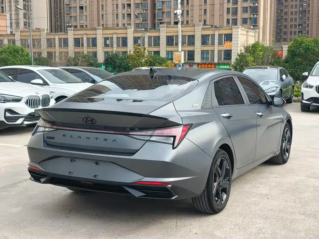 Hyundai Elantra 2022 из CN, фото 10
