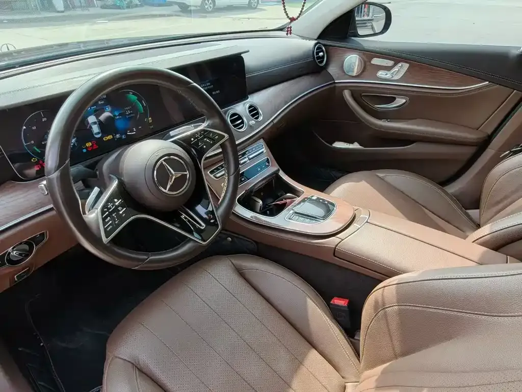 Mercedes-Benz E-Class 2022 из CN, фото 3
