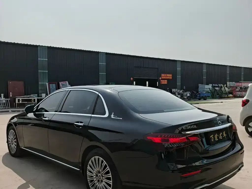 Mercedes-Benz E-Class 2022 из CN, фото 4