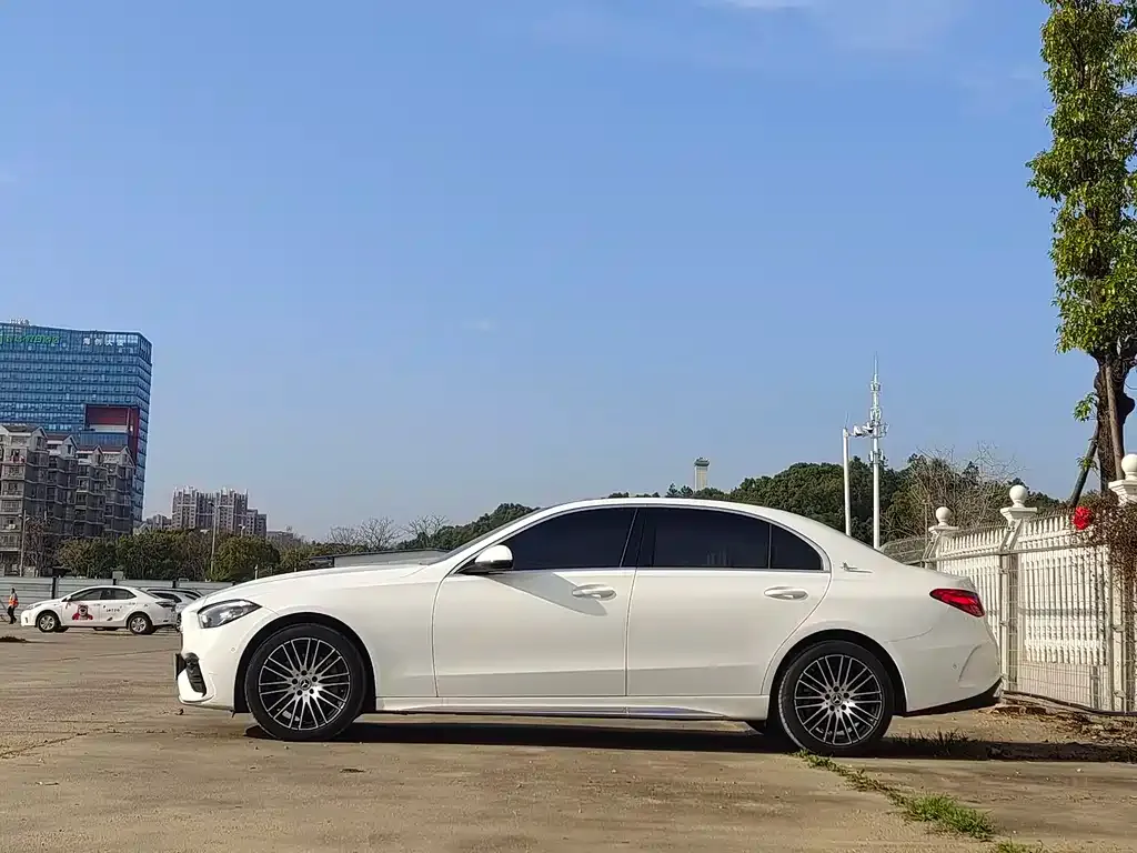 Mercedes-Benz C-Class 2024 из CN, фото 5