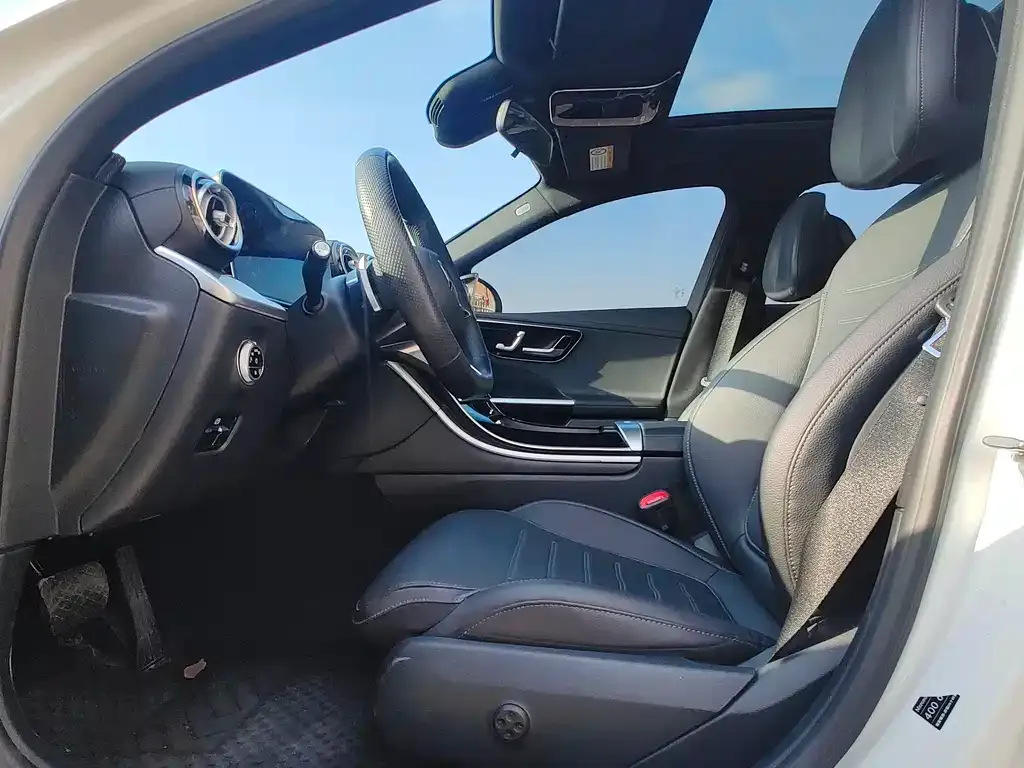 Mercedes-Benz C-Class 2024 из CN, фото 6