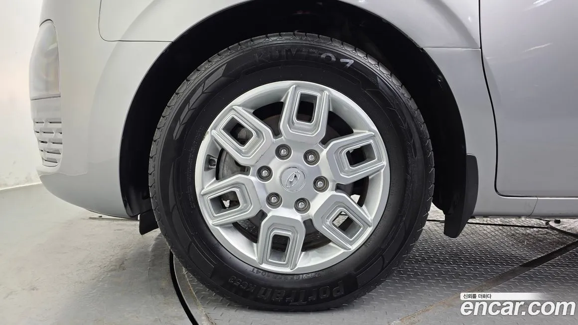 Hyundai Staria 2023 из KR, фото 9