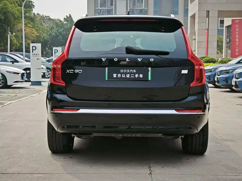 Volvo XC90 PHEV — фото 4