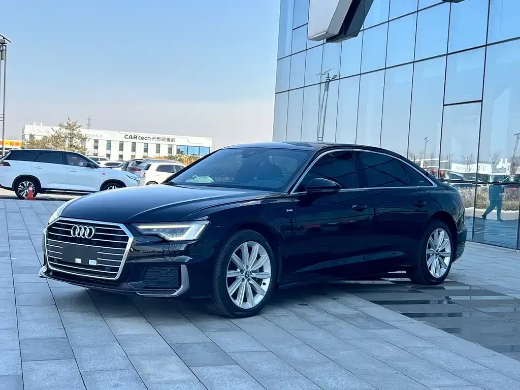Audi A6L 2021 из CN, фото 1