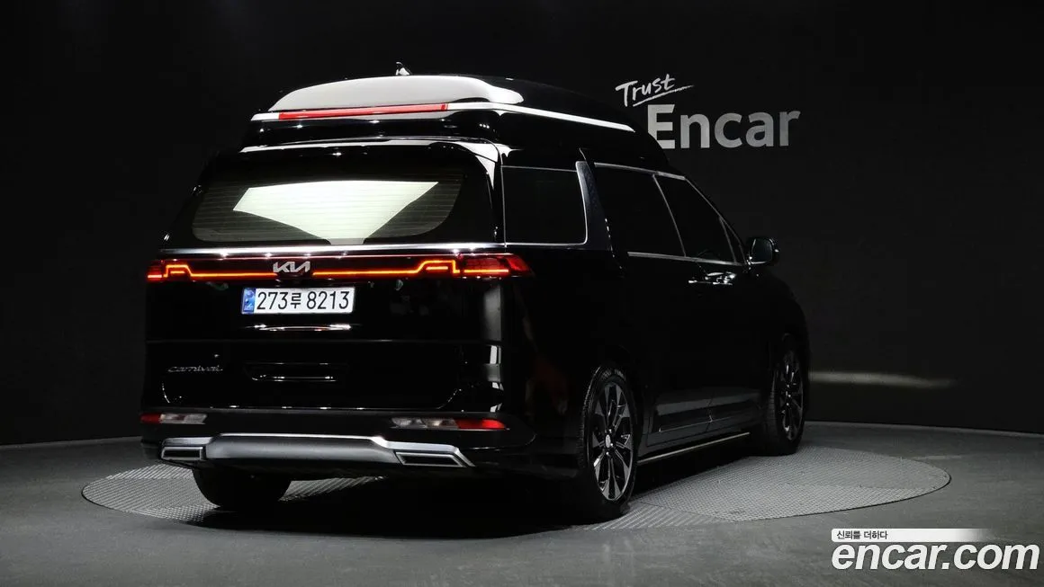 Kia Carnival — фото 2