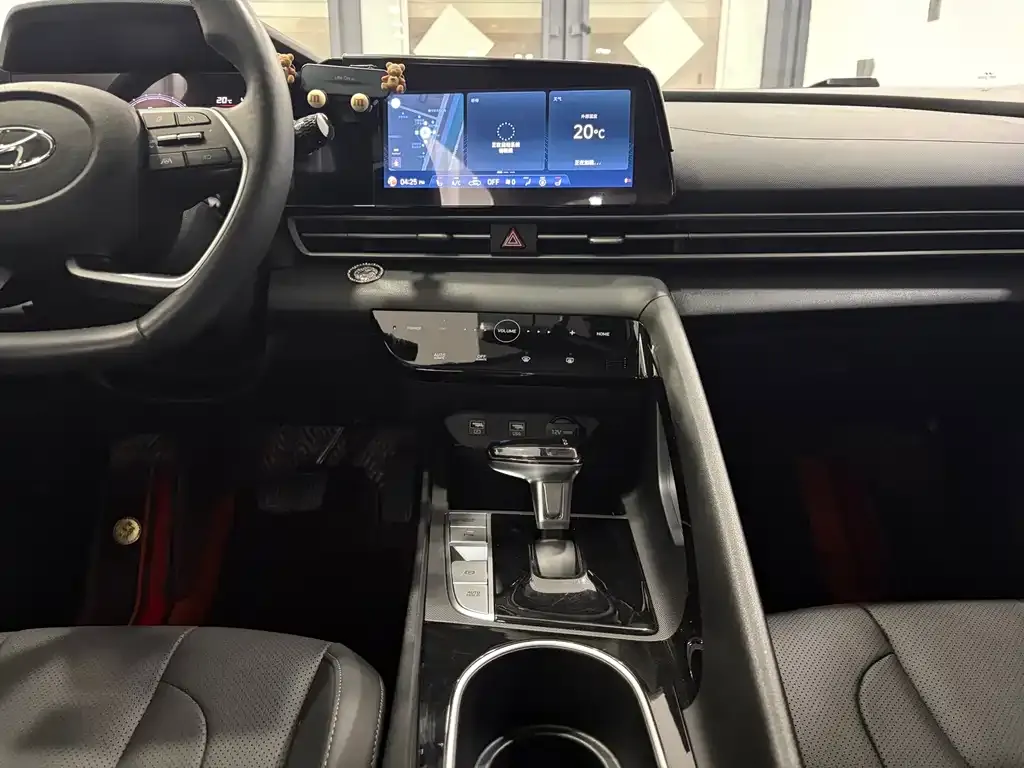 Hyundai Elantra 2021 из CN, фото 9