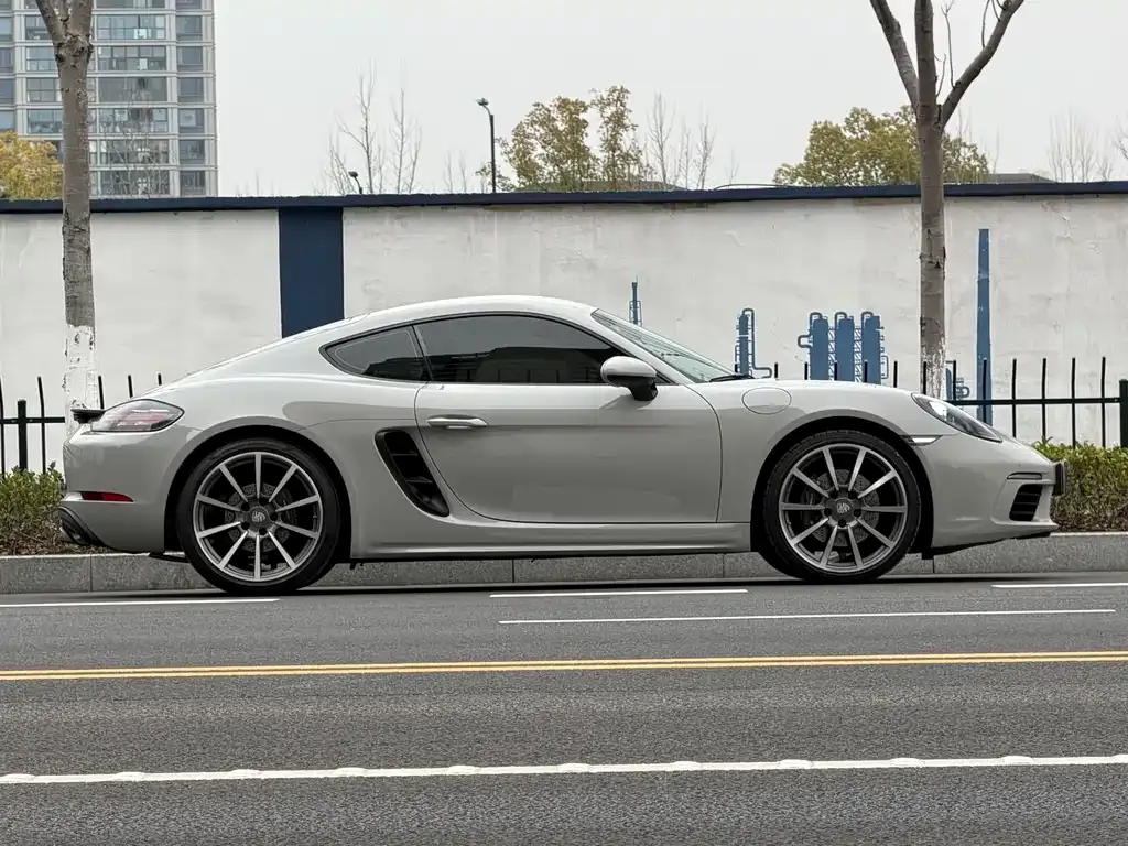 Porsche 718 2021 из CN, фото 8