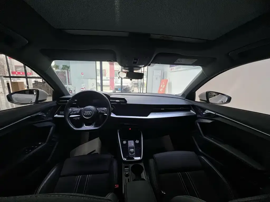 Audi A3 2023 из CN, фото 7