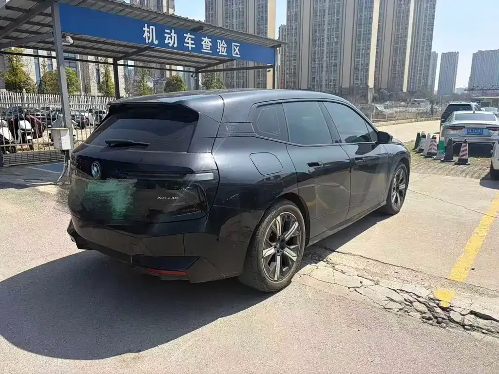 BMW iX 2023 из CN, фото 6