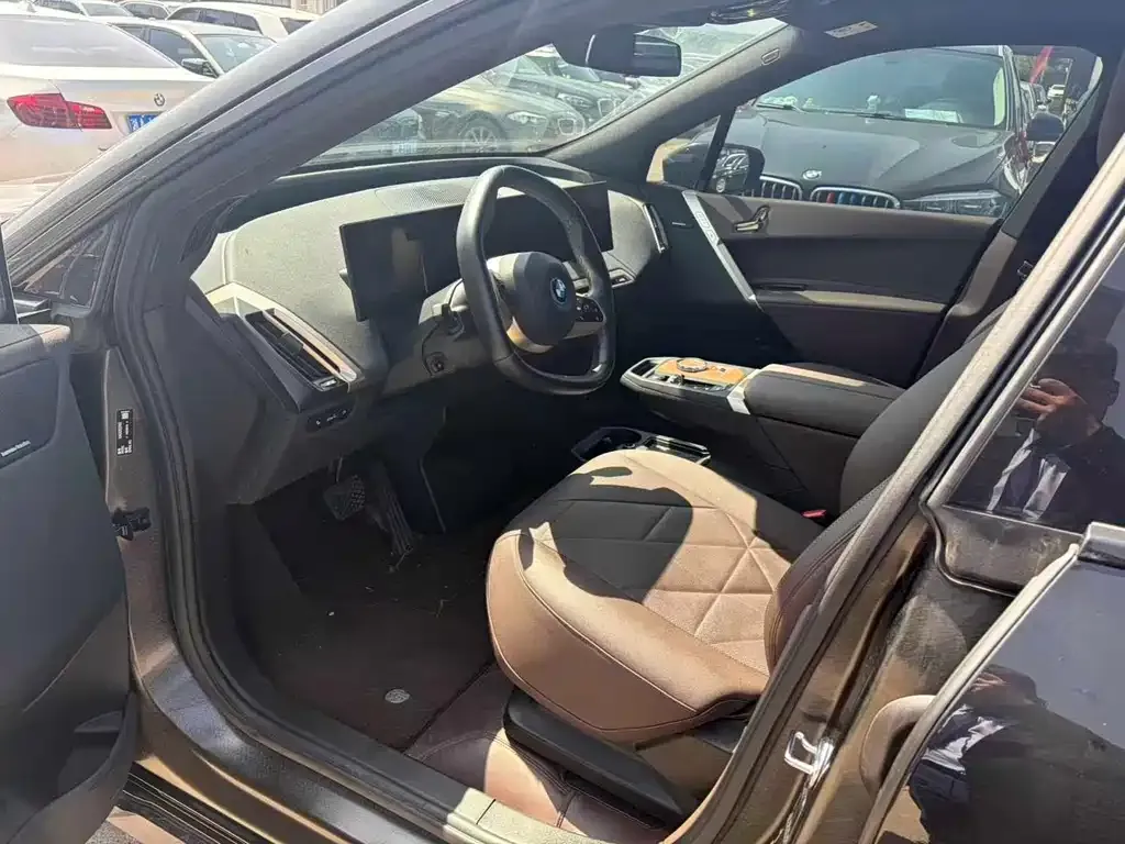 BMW iX 2023 из CN, фото 4