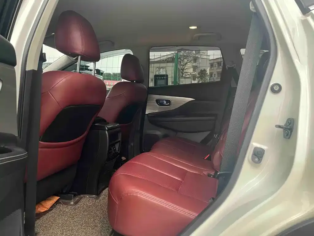 Nissan Murano 2021 из CN, фото 8