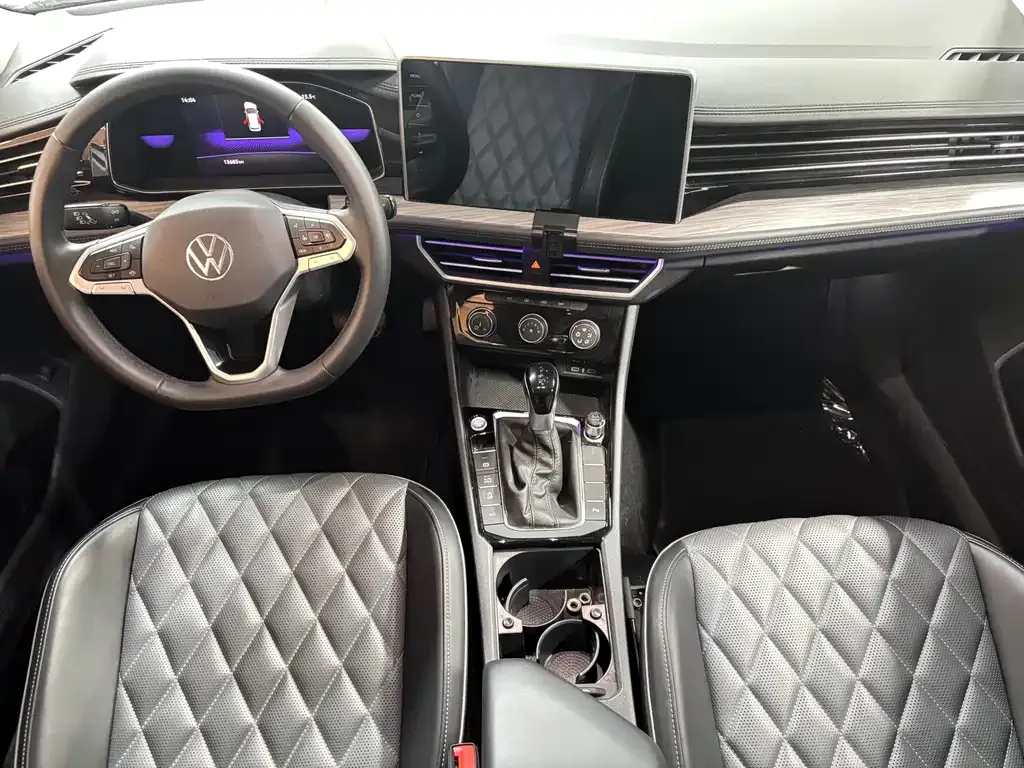 Volkswagen Sagitar 2023 из CN, фото 3