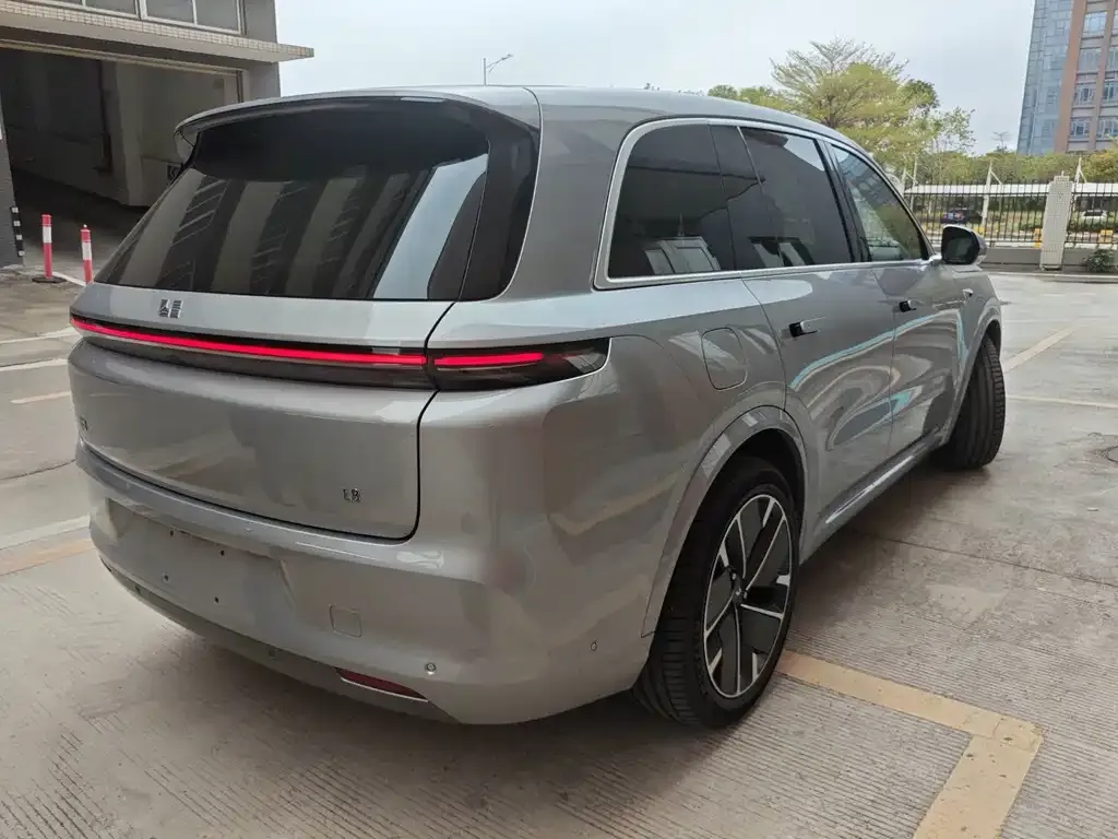 Li Auto L8 2025 из CN, фото 4