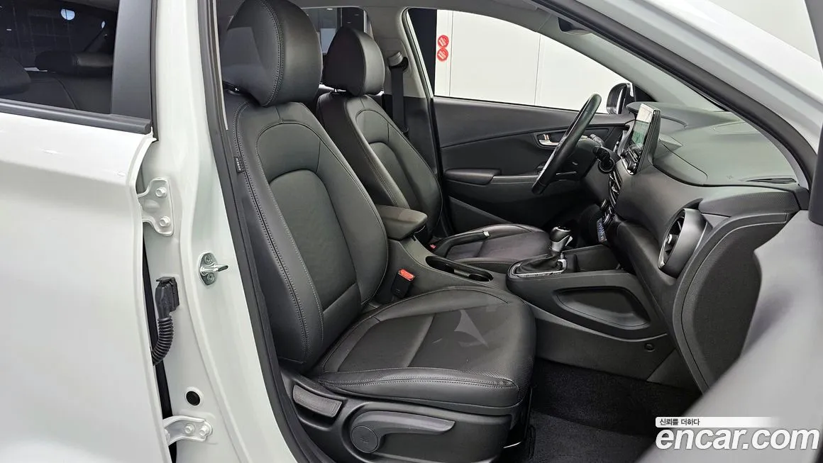 Hyundai Kona 2022 из KR, фото 4