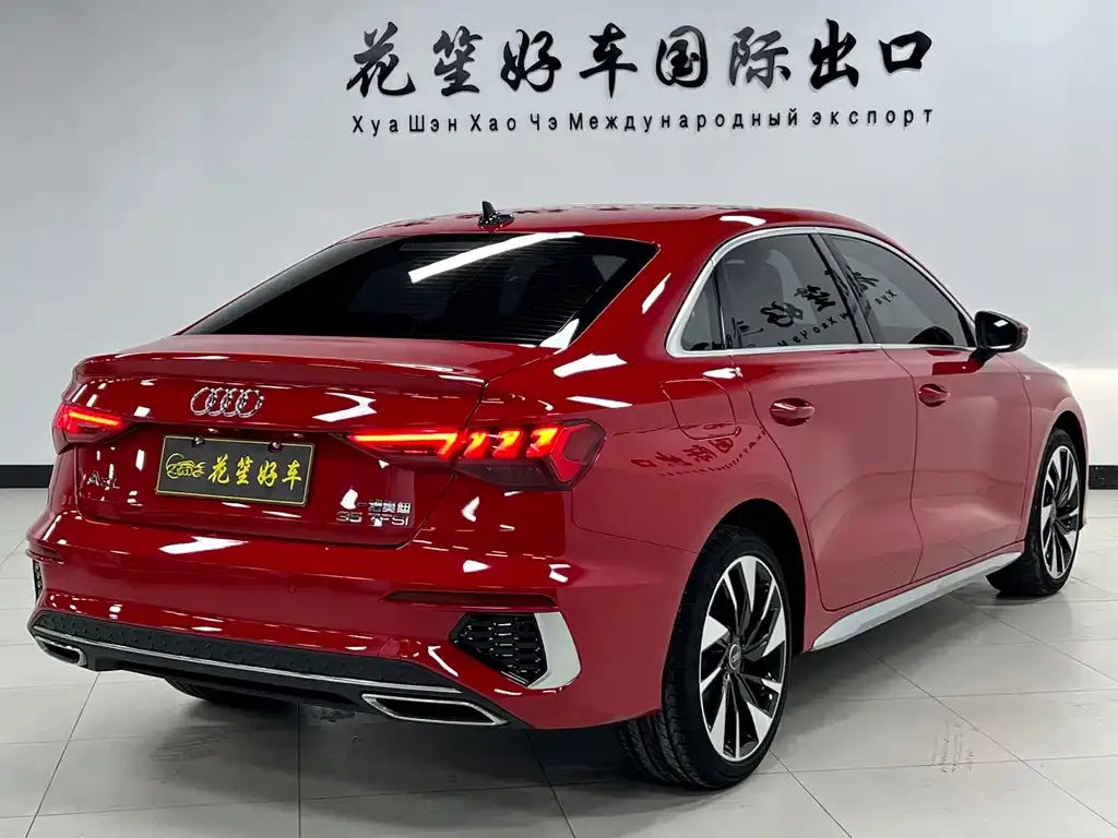 Audi A3 2023 из CN, фото 10