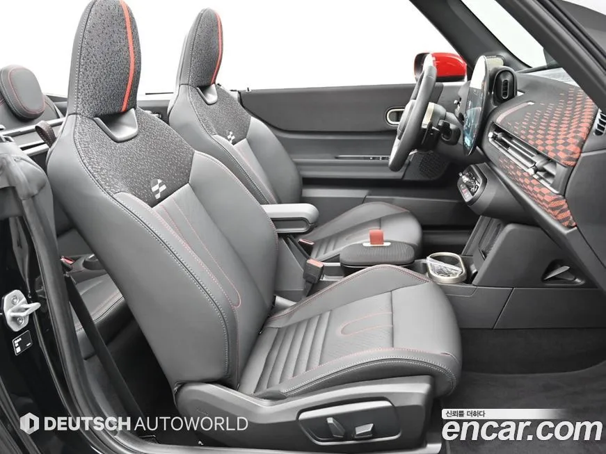 Mini Cooper Convertible 2025 из KR, фото 9