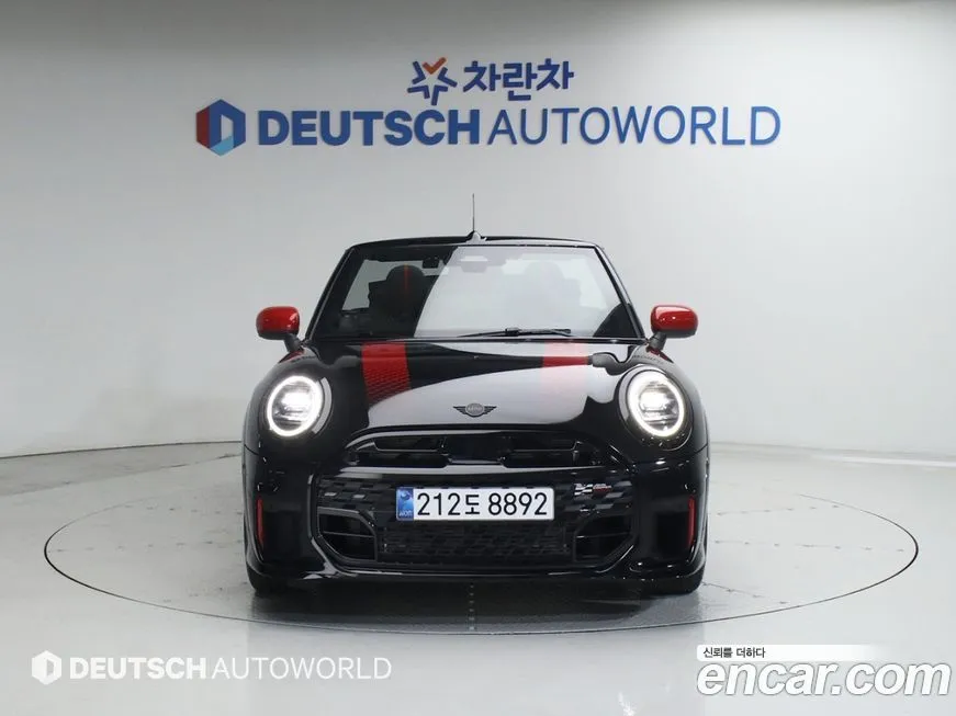 Mini Cooper Convertible 2025 из KR, фото 5