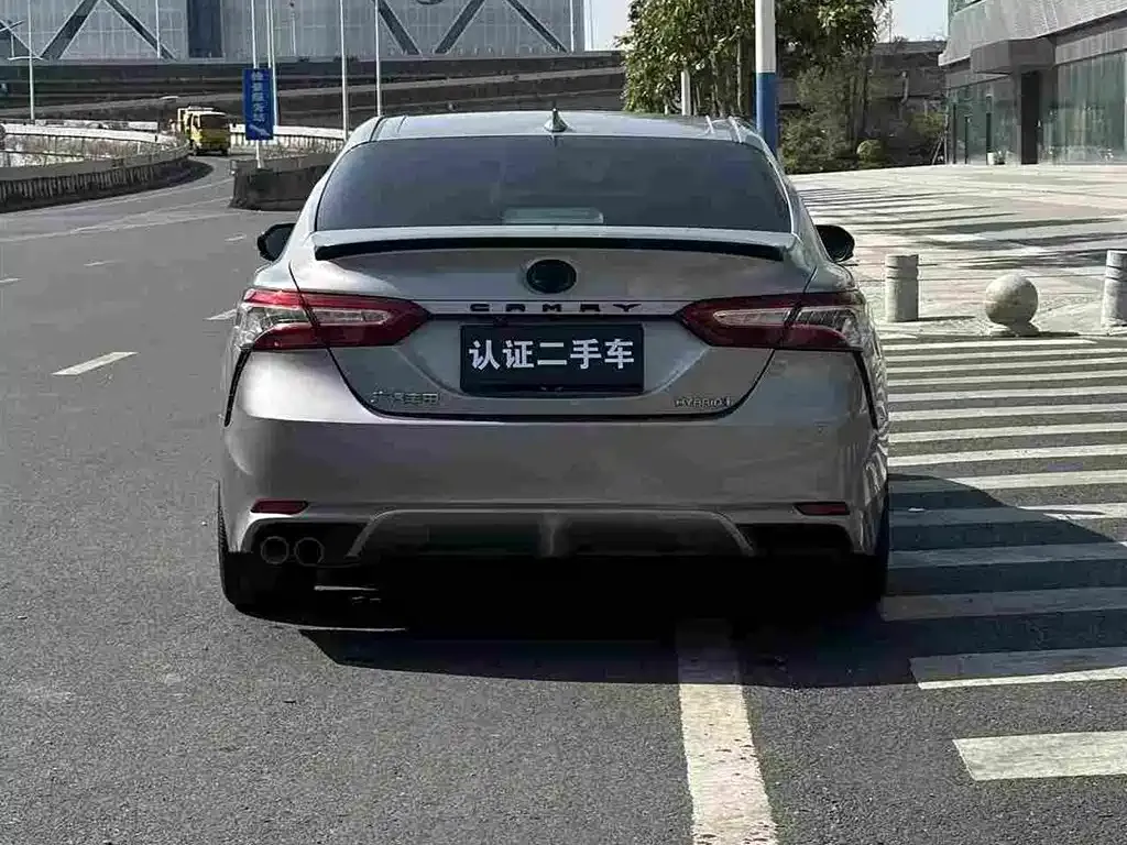 Toyota Camry 2023 из CN, фото 7