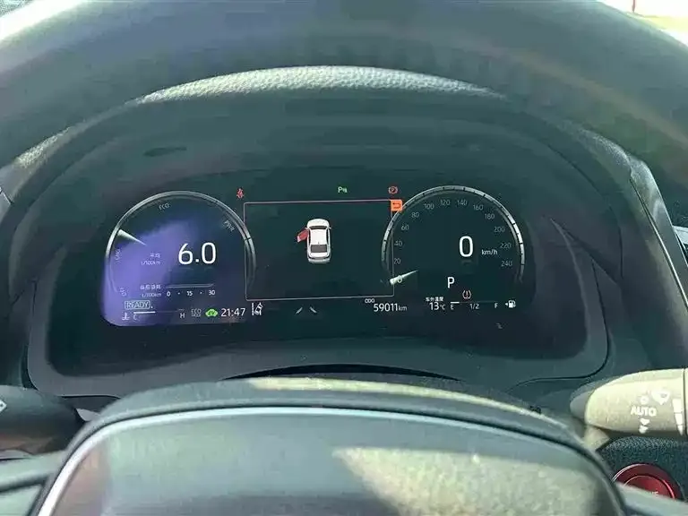 Toyota Camry 2023 из CN, фото 2