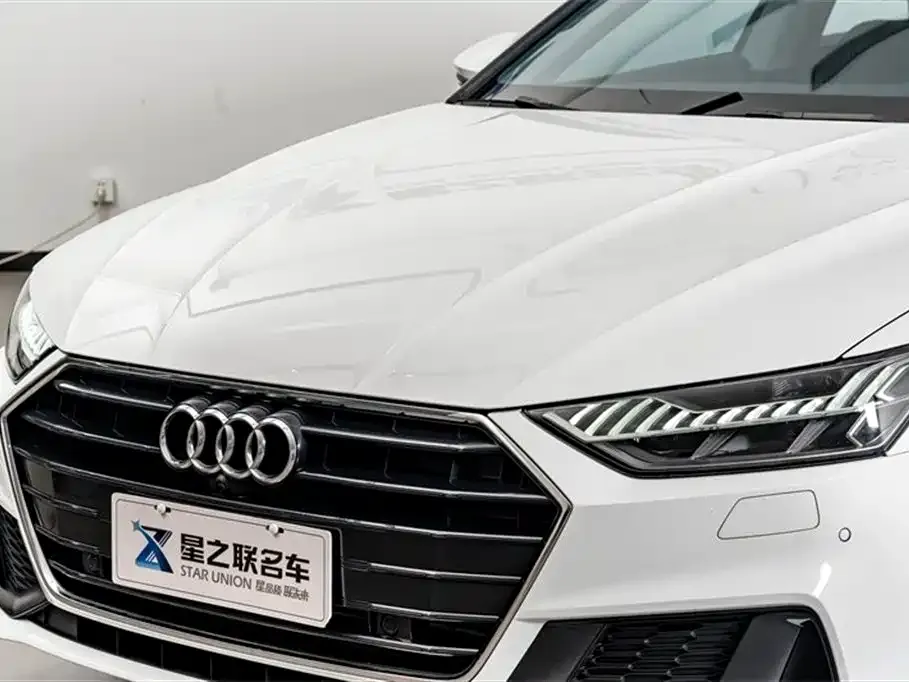 Audi A7 2021 из CN, фото 3