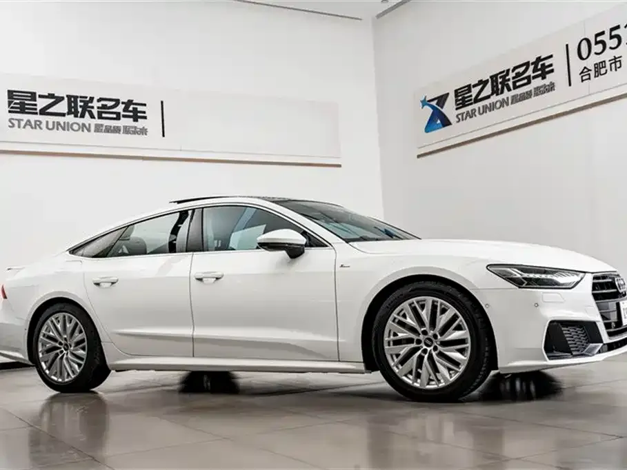 Audi A7 2021 из CN, фото 2