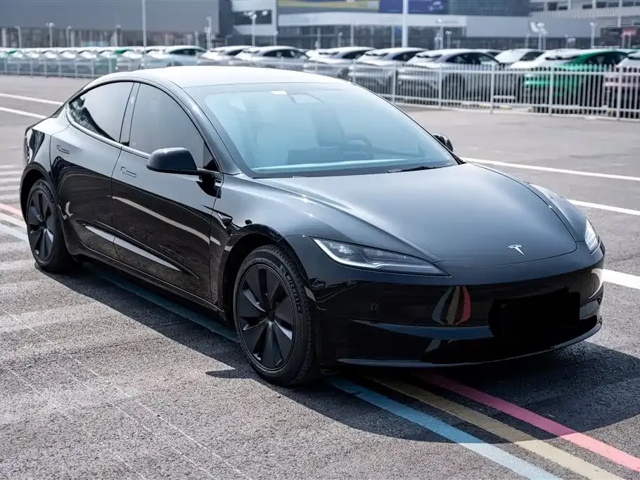 Tesla Model 3 2023 из CN, фото 10