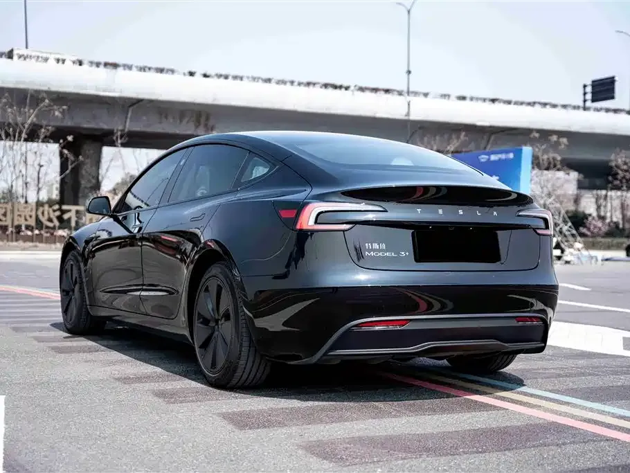 Tesla Model 3 2023 из CN, фото 7