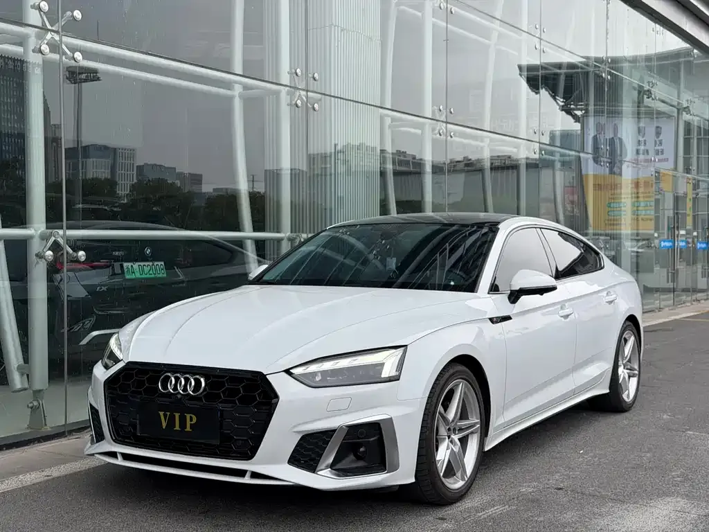 Audi A5 (Import) 2022 из CN, фото 1
