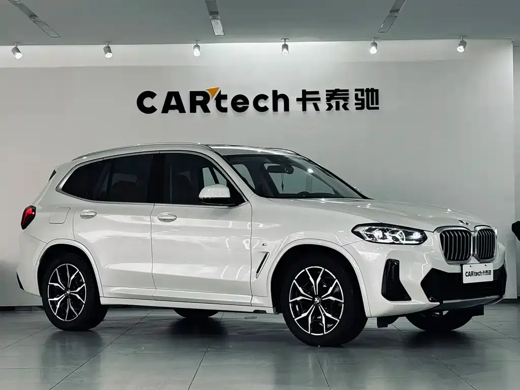 BMW X3 2024 из CN, фото 2