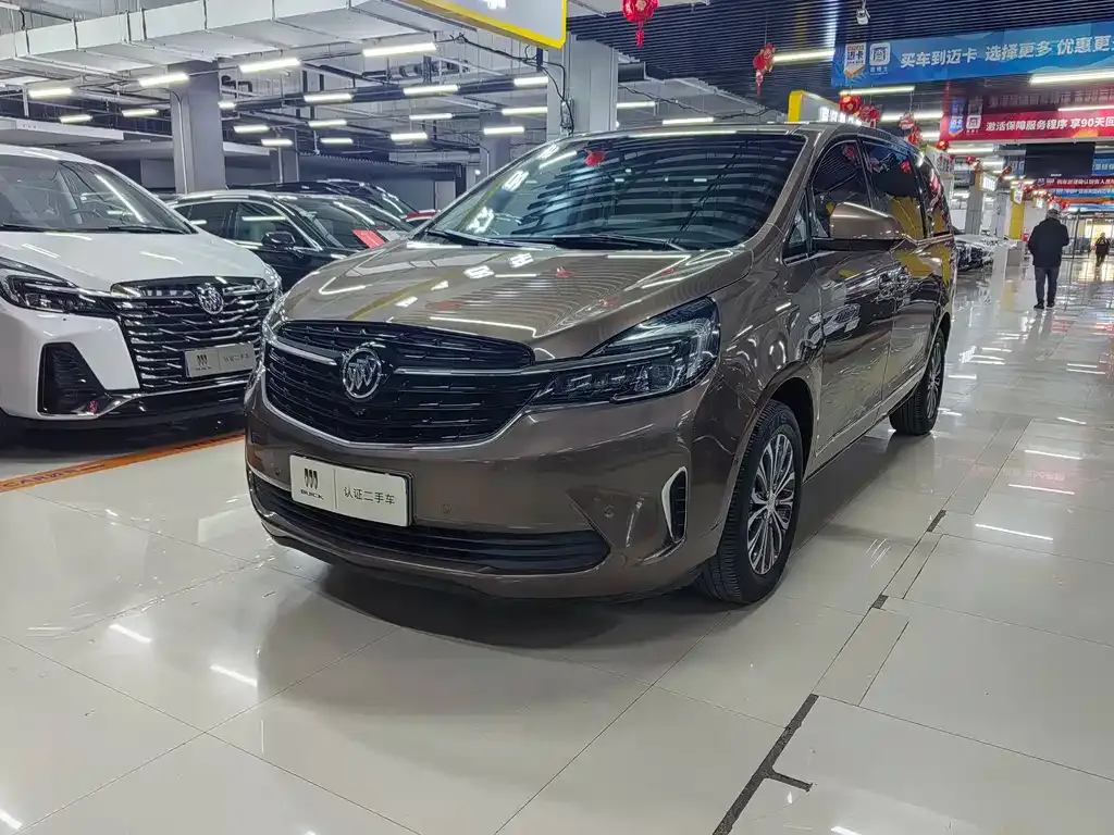 Buick GL8 2021 из CN, фото 1