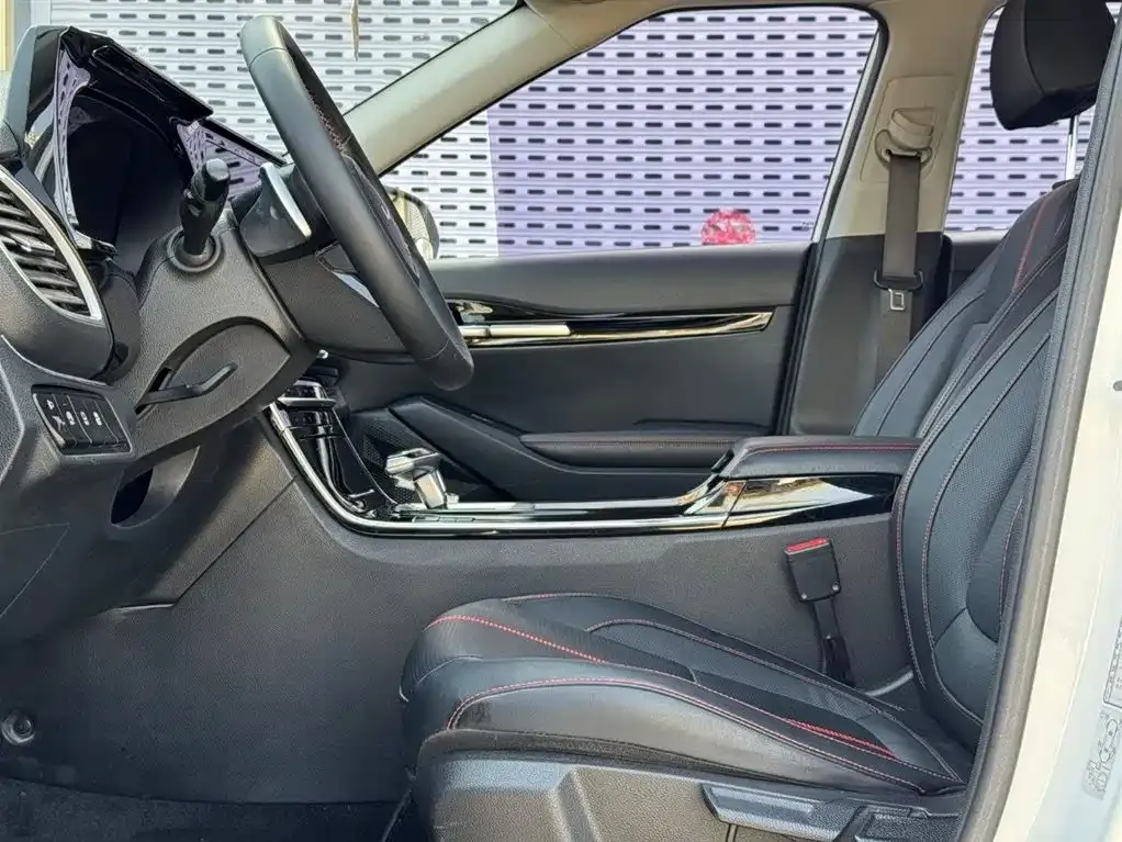 Kia KX3 2022 из CN, фото 4