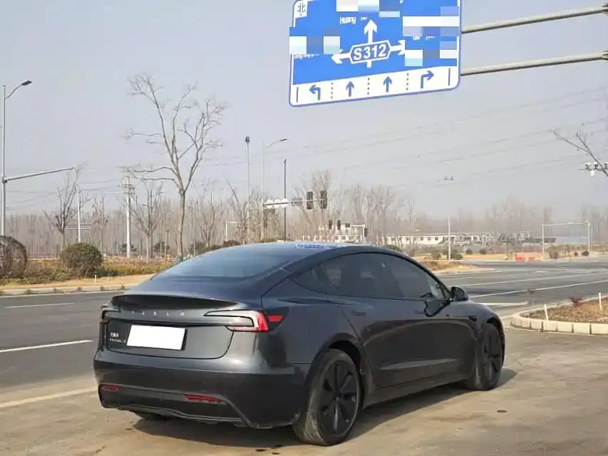 Tesla Model 3 2025 из CN, фото 5