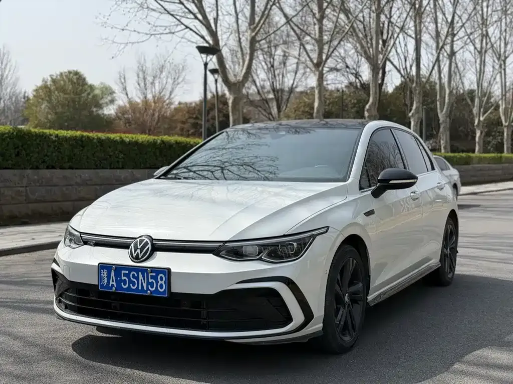 Volkswagen Golf 2021 из CN, фото 1