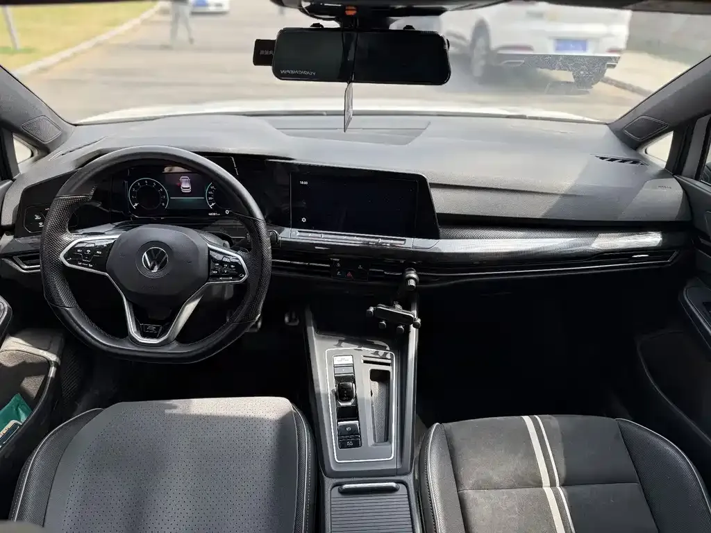 Volkswagen Golf 2021 из CN, фото 6
