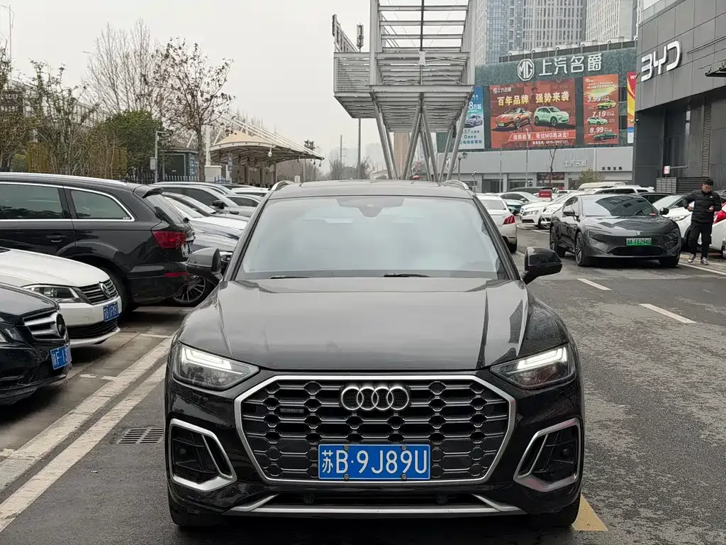 Audi Q5L 2023 из CN, фото 7